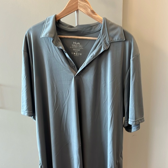 Huk dry fit polo - Picture 1 of 4